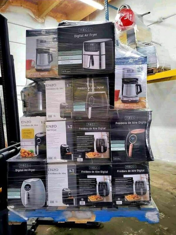 Pallet of kitchen appliances